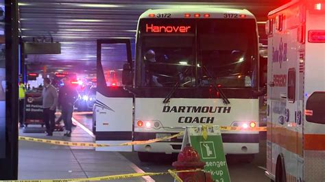 dartmouth bus to boston airport.